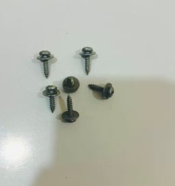 SELFT TAPPING SCEW 660168